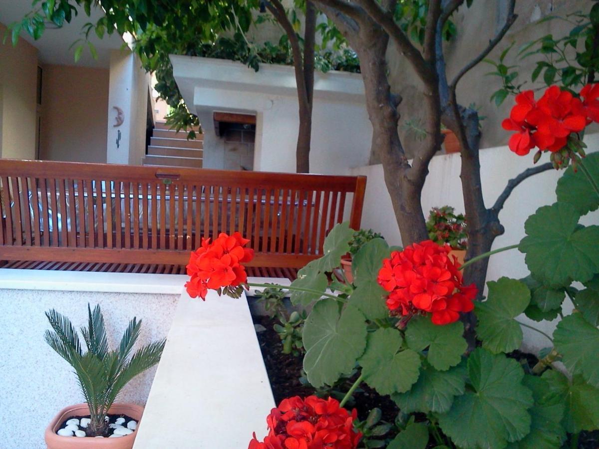 Jani Apartman Hvar Town