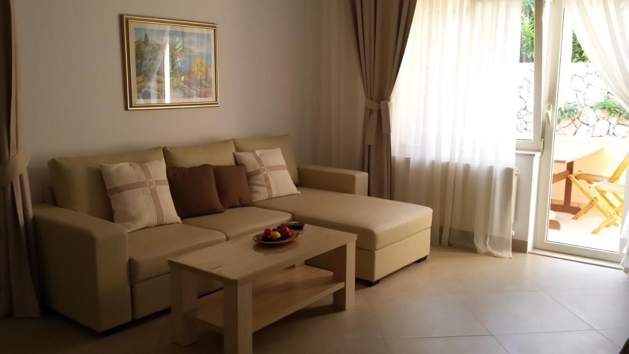 Jani Apartman *
